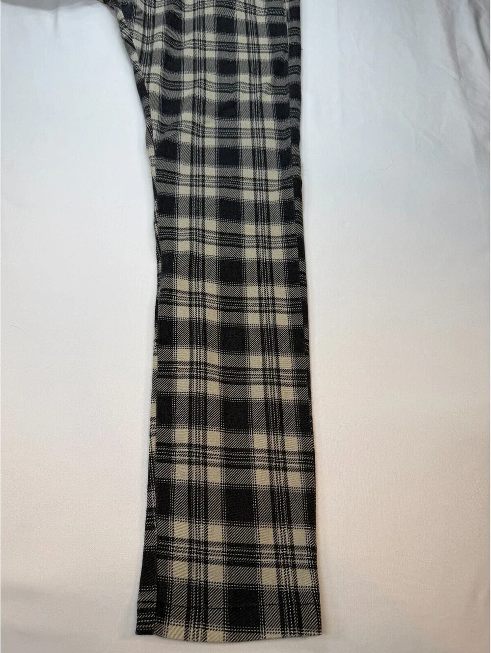 Urban Outfitters Men's Pajama Pants Straight Plaid Flat Front Size L Black White